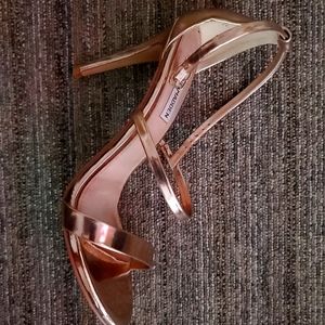 Steve Madden Rose Gold, Size 10 Shoe